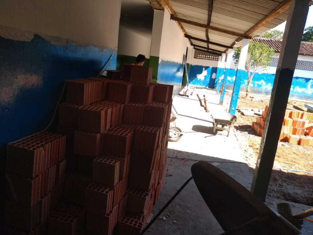 Camacã: Grupo Escolar Rui Barbosa de Jacareci recebe reforma geral